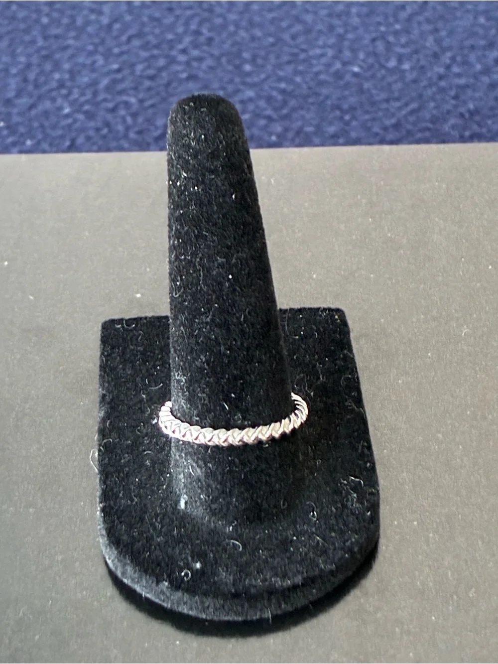 Sterling Silver Twisted Rope Stackable Ring - Sz8/ Illusion Ring